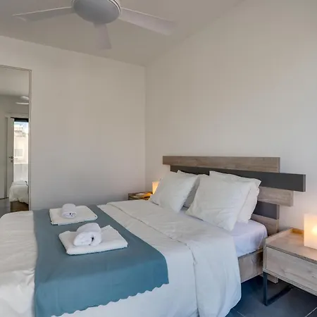 Makenzy Star 2bd Duplex 300m From Tatil Evi Larnaca
