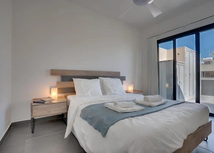 Makenzy Star 2bd Duplex 300m From Сasa de vacaciones *